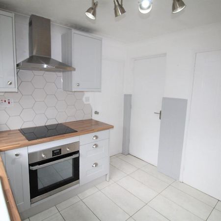 Doncaster - Warmsworth - Great Customer Feedback - 3 Bed Detached House - Private Garden & Parking Plus Garage - Quiet Cul De Sac Location - Dog Friendly - Fast Wifi - Close To Motorway Access Kültér fotó