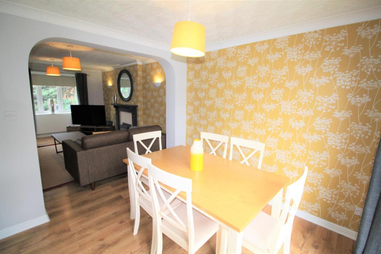 Doncaster - Warmsworth - Great Customer Feedback - 3 Bed Detached House - Private Garden & Parking Plus Garage - Quiet Cul De Sac Location - Dog Friendly - Fast Wifi - Close To Motorway Access Kültér fotó