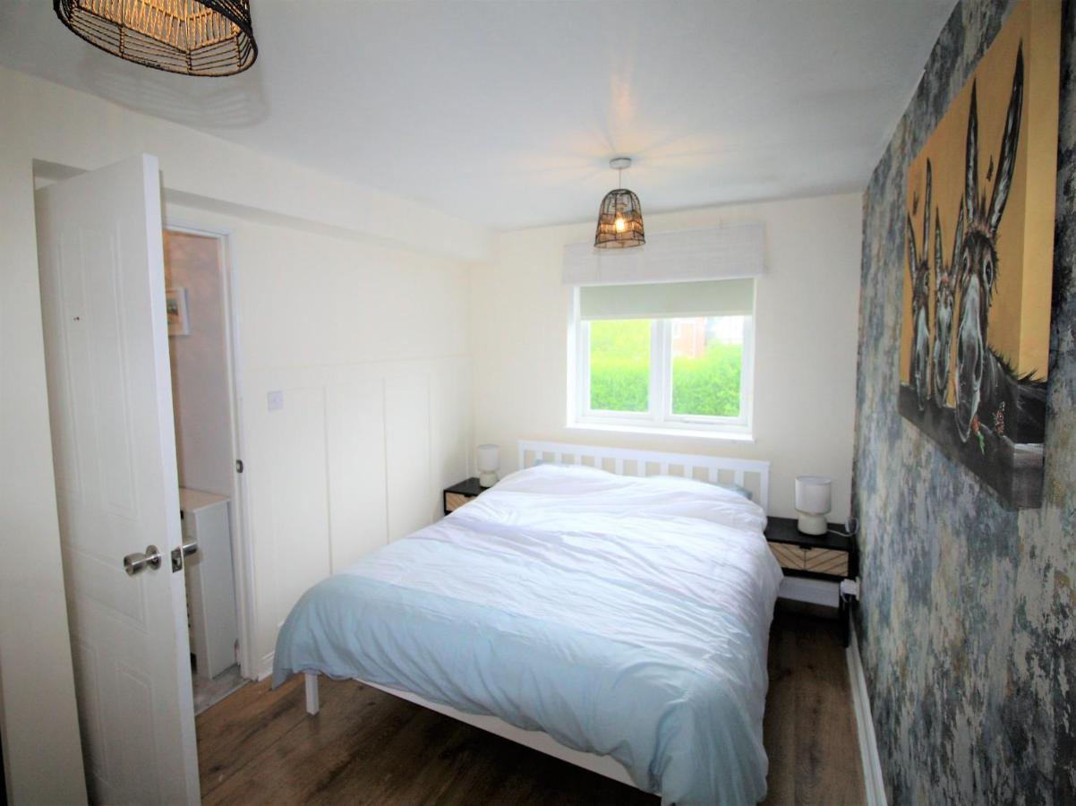 Doncaster - Warmsworth - Great Customer Feedback - 3 Bed Detached House - Private Garden & Parking Plus Garage - Quiet Cul De Sac Location - Dog Friendly - Fast Wifi - Close To Motorway Access Kültér fotó