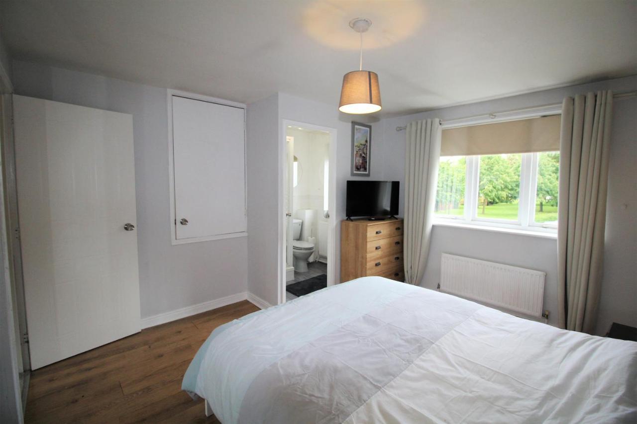 Doncaster - Warmsworth - Great Customer Feedback - 3 Bed Detached House - Private Garden & Parking Plus Garage - Quiet Cul De Sac Location - Dog Friendly - Fast Wifi - Close To Motorway Access Kültér fotó
