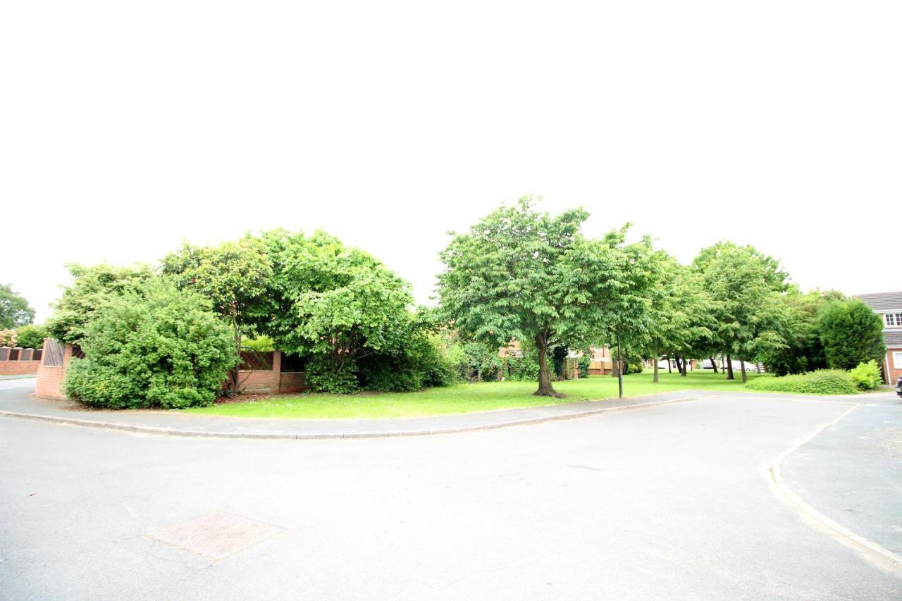 Doncaster - Warmsworth - Great Customer Feedback - 3 Bed Detached House - Private Garden & Parking Plus Garage - Quiet Cul De Sac Location - Dog Friendly - Fast Wifi - Close To Motorway Access Kültér fotó